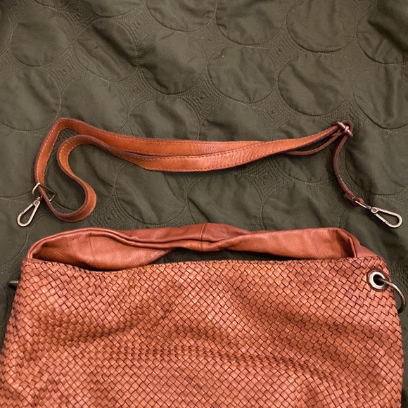 Beautiful Custom Italian Leather Bag - Picture 2 of 8